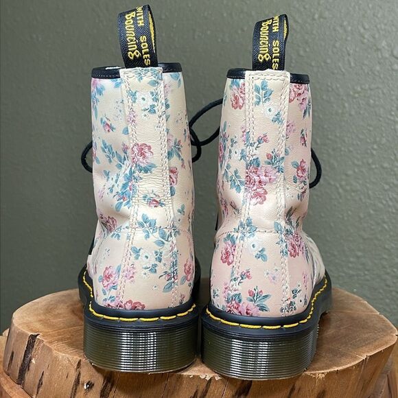 DR. MARTENS VINTAGE ROSE BOOTS - Picture 7 of 13